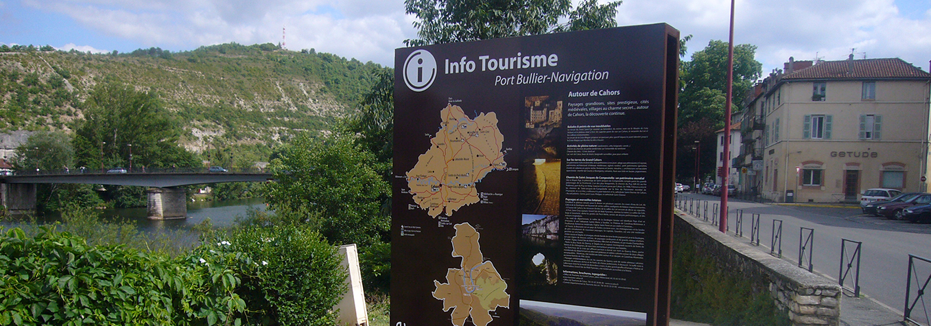 Totem signalétique touristique Cahors