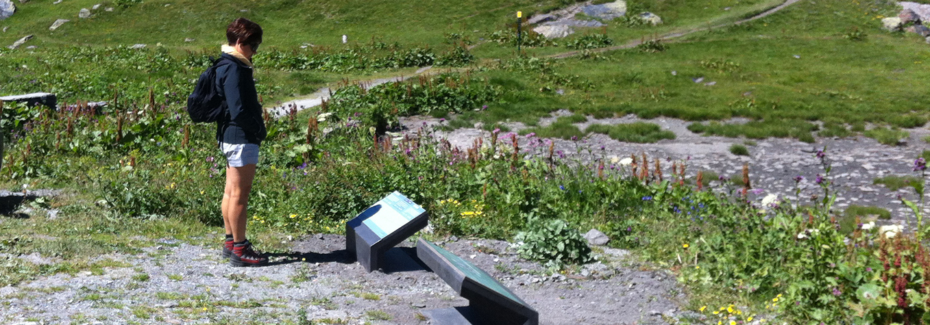 pupitre béton Col du Petit-Saint-Bernard