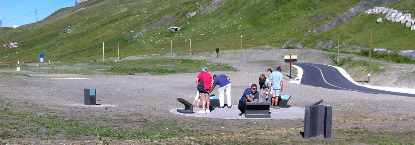 pupitre béton Col du Petit-Saint-Bernard